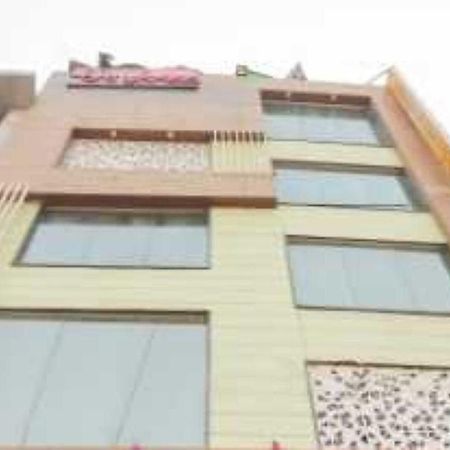 Hotel O Discovery Inn New Delhi Ngoại thất bức ảnh